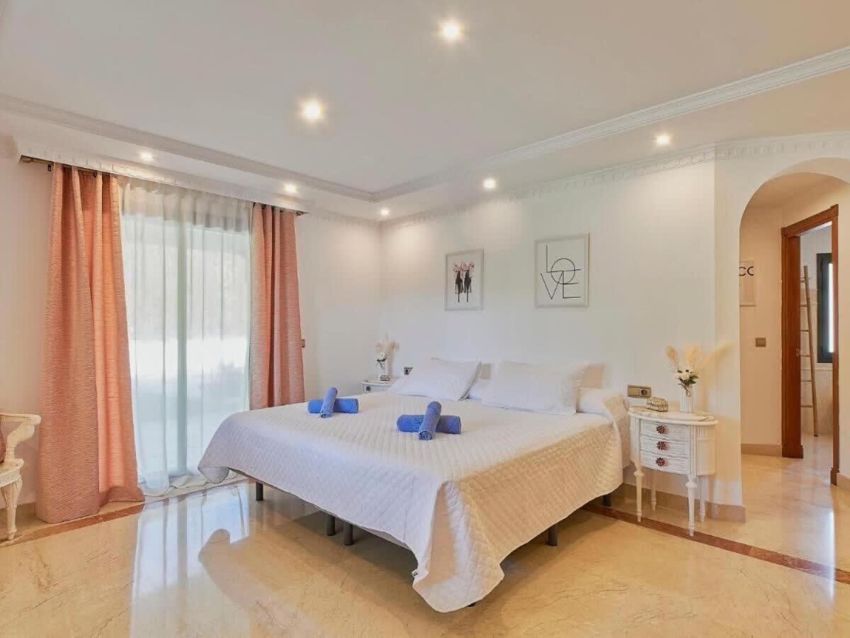 Premium By Better Bookings Holiday home Marbella