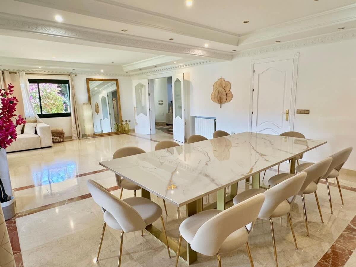 Premium By Better Bookings Holiday home