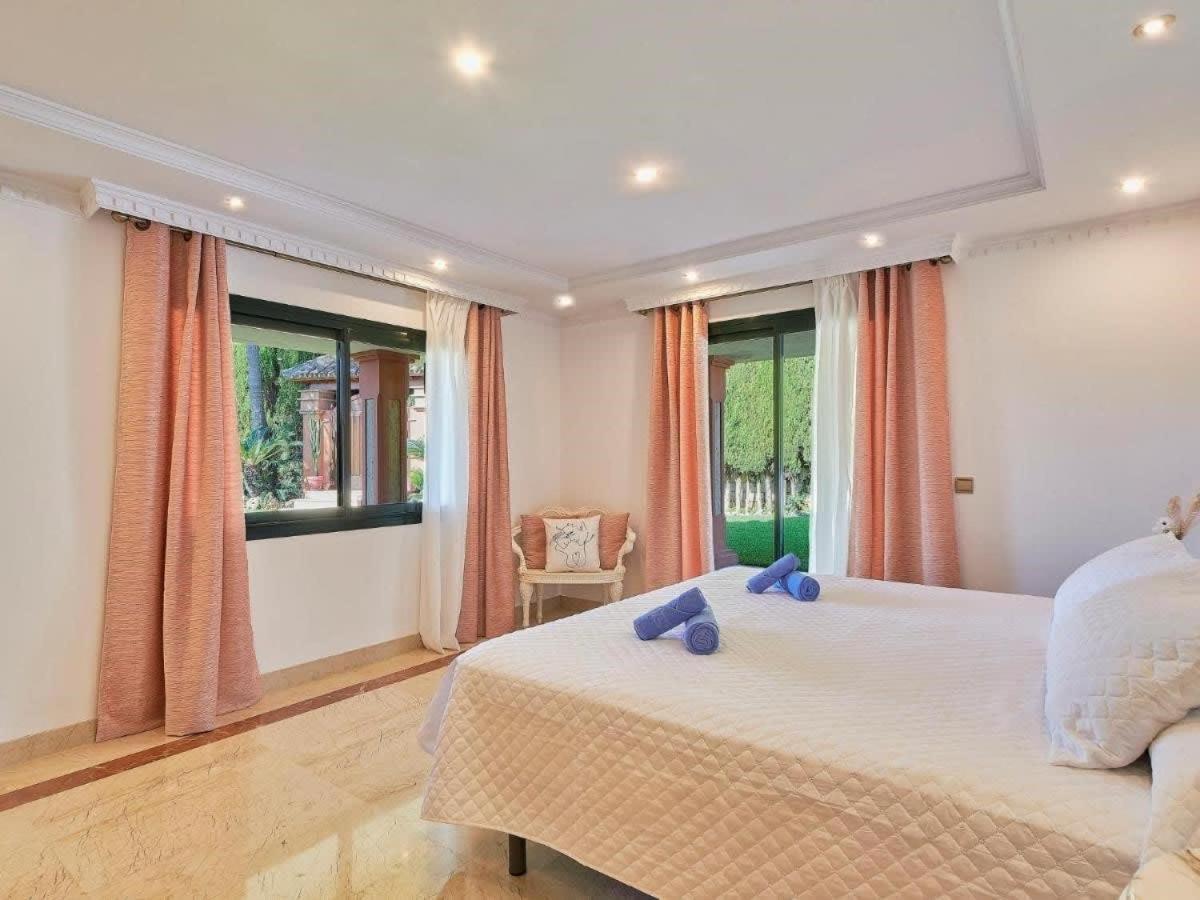 Premium By Better Bookings Marbella